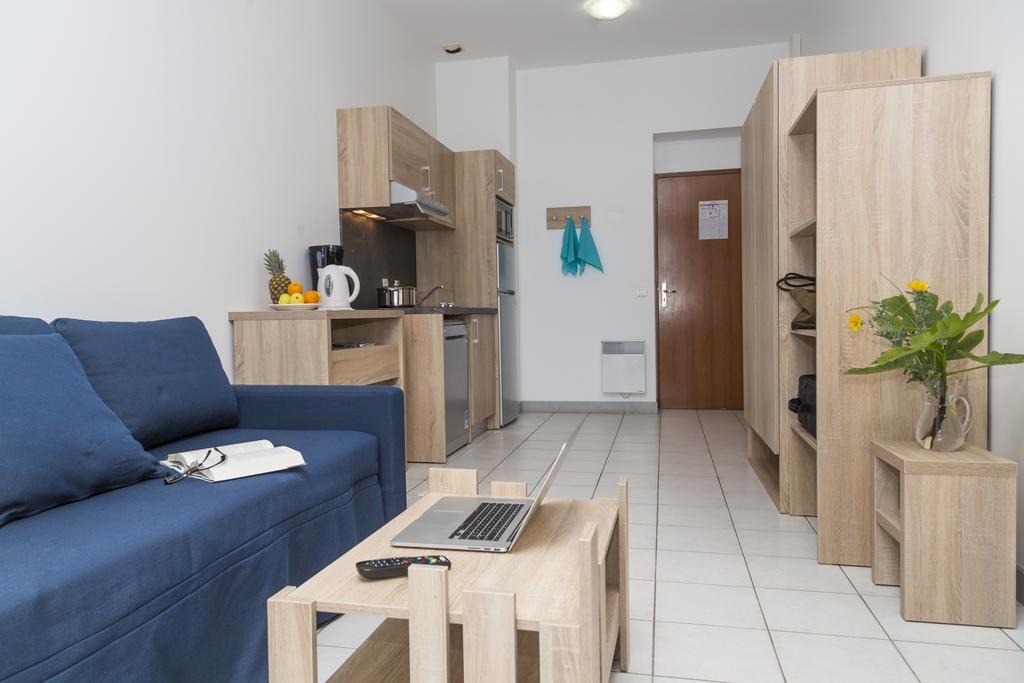 בטז-סור-מר Residence Odalys Valentin Plage מראה חיצוני תמונה